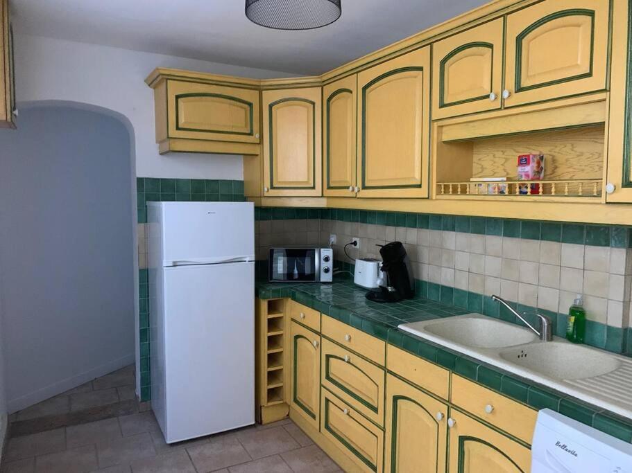 Appartement Avec Cours Gien Exterior foto
